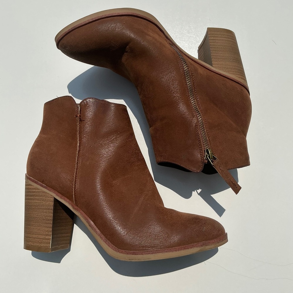 MIA Womens Cognac Brown Faux Leather Block Heel Ankle Boots Size 7.5 - Picture 9 of 10